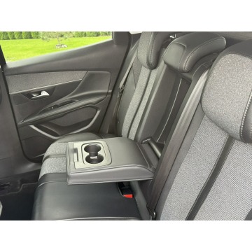 Peugeot 3008  SUV 2019,  1.5 diesel - Na sprzedaż za 69 900 zł - Myszyniec - zdjęcie 9