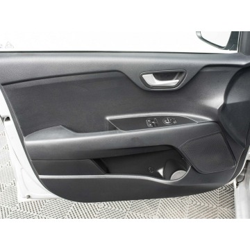 Kia Rio  Hatchback 2022,  1.2 benzyna - Na sprzedaż za 43 850 zł - Gdańsk - zdjęcie 9
