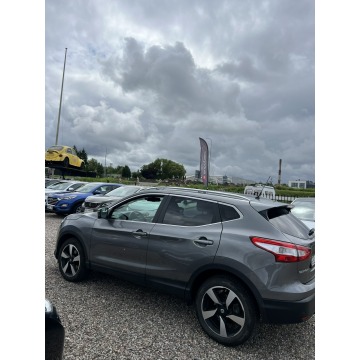 Nissan Qashqai  SUV 2015,  1.6 diesel, automat - Na sprzedaż za 36 100 zł - Słupsk - zdjęcie 4