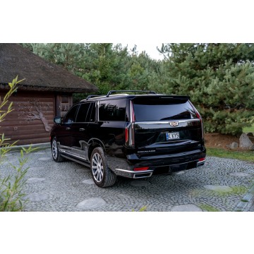 Cadillac Escalade  SUV 2024,  6.2 benzyna, automat - Na sprzedaż za 529 777 zł - Ropczyce - zdjęcie 2
