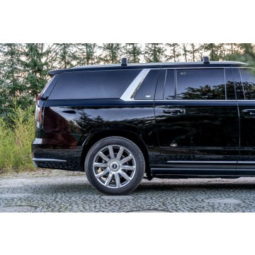 Cadillac Escalade  SUV 2024,  6.2 benzyna, automat - Na sprzedaż za 529 777 zł - Ropczyce - zdjęcie 8