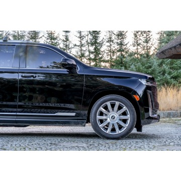 Cadillac Escalade  SUV 2024,  6.2 benzyna, automat - Na sprzedaż za 529 777 zł - Ropczyce - zdjęcie 9