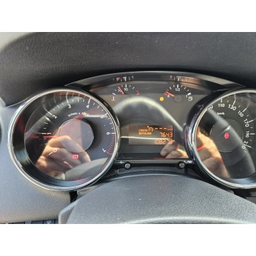 Peugeot 3008  SUV 2016,  1.2 benzyna - Na sprzedaż za 28 900 zł - Ruda Śląska - zdjęcie 12
