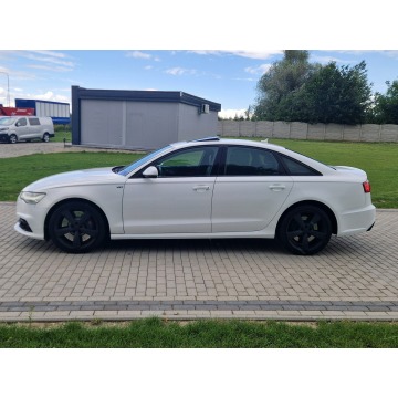 Audi S6  Sedan/Limuzyna 2015,  4.0 benzyna, automat - Na sprzedaż za 99 000 zł - Strobice - zdjęcie 3