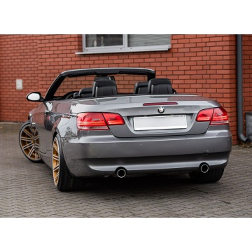 BMW Seria 3  Kabriolet 2010,  3.0 benzyna, automat - Na sprzedaż za 47 900 zł - Podzagajnik - zdjęcie 10