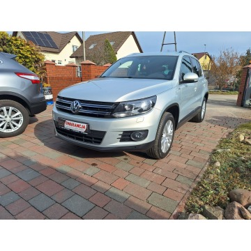 Volkswagen Tiguan - Bezwypadkowy Serwisowany Kamera Navi Parkroniki CarPlay ParkAssist