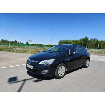 Opel Astra  Hatchback 2012,  1.6 benzyna+LPG - Na sprzedaż za 19 800 zł - Lipówki - zdjęcie 2