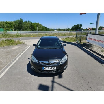 Opel Astra  Hatchback 2012,  1.6 benzyna+LPG - Na sprzedaż za 19 800 zł - Lipówki - zdjęcie 5