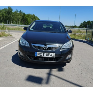 Opel Astra  Hatchback 2012,  1.6 benzyna+LPG - Na sprzedaż za 19 800 zł - Lipówki - zdjęcie 4