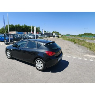 Opel Astra  Hatchback 2012,  1.6 benzyna+LPG - Na sprzedaż za 19 800 zł - Lipówki - zdjęcie 7