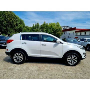 Kia Sportage  SUV 2015,  1.6 benzyna - Na sprzedaż za 44 900 zł - Szczecin - zdjęcie 4
