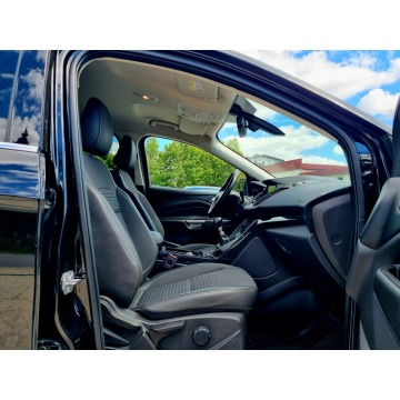 Ford Kuga  SUV 2019,  1.5 benzyna - Na sprzedaż za 45 900 zł - Szczecin - zdjęcie 11