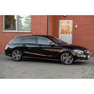 Mercedes - Benz CLA-klasa  Kombi 2019,  2.2 diesel, automat - Na sprzedaż za 67 900 zł - Podzagajnik - zdjęcie 3