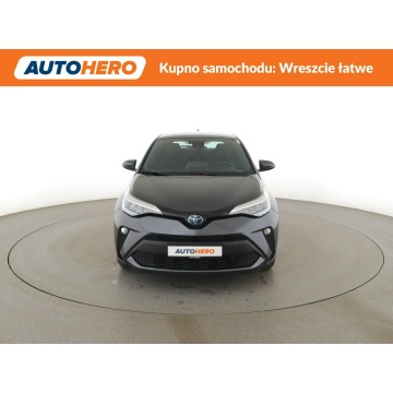 Toyota C-HR  SUV 2022,  1.8 hybryda, automat - Na sprzedaż za 86 900 zł - Warszawa - zdjęcie 11