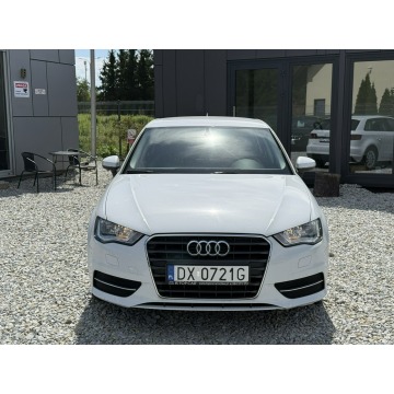 Audi A3  Hatchback 2014,  1.2 benzyna - Na sprzedaż za 36 900 zł - Wrocław - zdjęcie 2