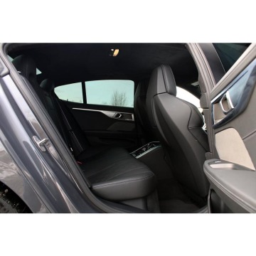 BMW   Sedan/Limuzyna 2021,  4.4 benzyna, automat - Na sprzedaż za 414 900 zł - Warszawa - zdjęcie 7
