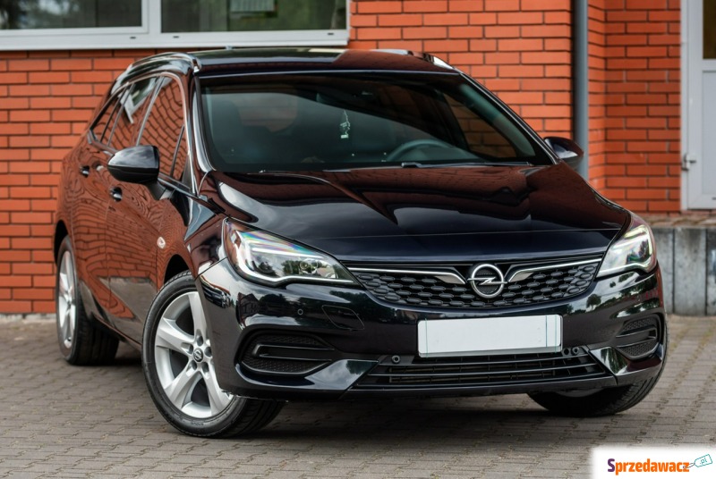 Opel Astra  Kombi 2019,  1.4 benzyna - Na sprzedaż za 35 900 zł - Podzagajnik