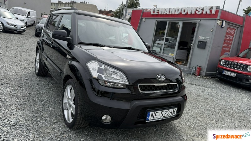 Kia Soul  Hatchback 2011,  1.6 benzyna, automat - Na sprzedaż za 29 950 zł - Elbląg