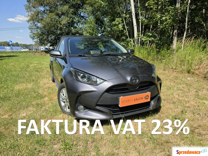 Toyota Yaris  Hatchback 2024,  1.5 hybryda, automat - Na sprzedaż za 76 000 zł - Balice
