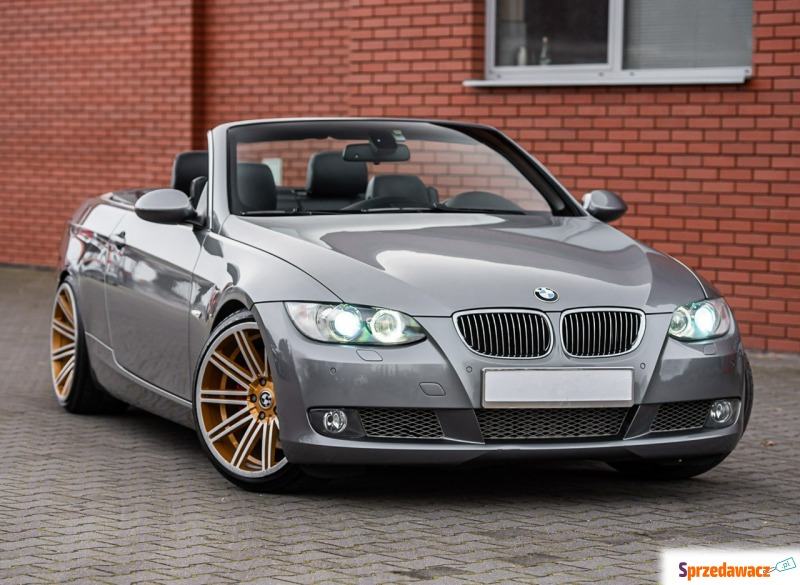 BMW Seria 3  Kabriolet 2010,  3.0 benzyna, automat - Na sprzedaż za 47 900 zł - Podzagajnik