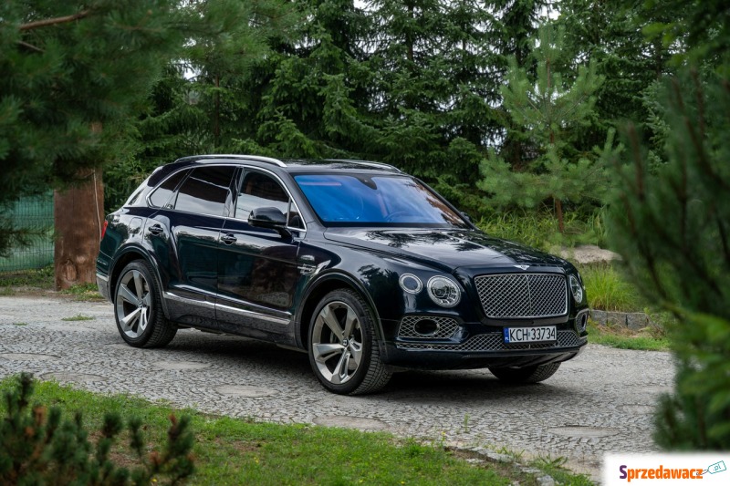 Bentley Bentayga  SUV 2017,  6.0 benzyna, automat - Na sprzedaż za 699 777 zł - Ropczyce