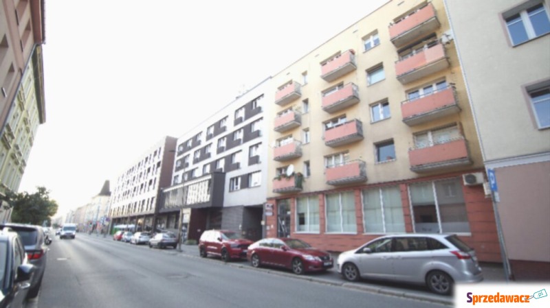 Sprzedaż kawalerka- centrum-in...