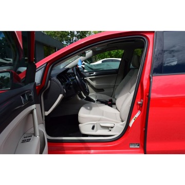 Volkswagen Golf  Hatchback 2018,  1.8 benzyna, automat - Na sprzedaż za 55 900 zł - Warszawa - zdjęcie 5