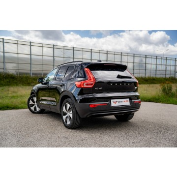Volvo   SUV 2022,  1.5 hybryda, automat - Na sprzedaż za 134 900 zł - Warszawa - zdjęcie 4