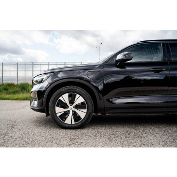 Volvo   SUV 2022,  1.5 hybryda, automat - Na sprzedaż za 134 900 zł - Warszawa - zdjęcie 11