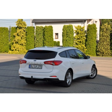 Ford Focus  Kombi 2020,  1.5 diesel - Na sprzedaż za 35 900 zł - Ostrów Mazowiecka - zdjęcie 6
