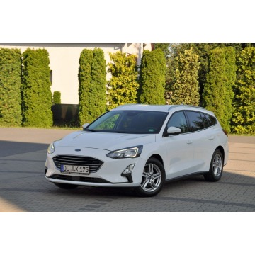 Ford Focus  Kombi 2020,  1.5 diesel - Na sprzedaż za 35 900 zł - Ostrów Mazowiecka - zdjęcie 9