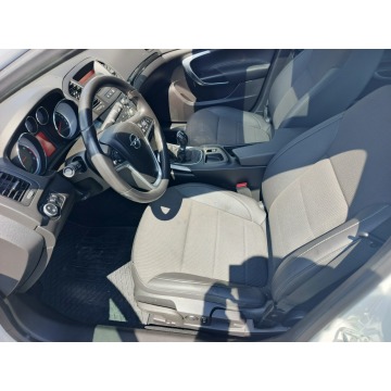 Opel Insignia  Hatchback 2010,  1.6 benzyna - Na sprzedaż za 26 000 zł - Chełm - zdjęcie 6