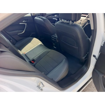 Opel Insignia  Hatchback 2010,  1.6 benzyna - Na sprzedaż za 26 000 zł - Chełm - zdjęcie 10
