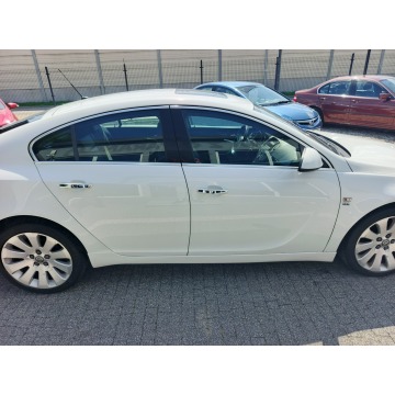 Opel Insignia  Hatchback 2010,  1.6 benzyna - Na sprzedaż za 26 000 zł - Chełm - zdjęcie 12