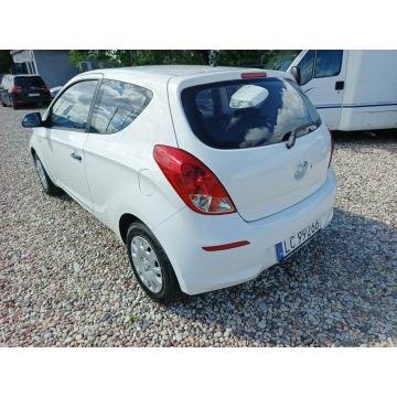 Hyundai i20  Hatchback 2012,  1.2 benzyna - Na sprzedaż za 12 500 zł - Chełm - zdjęcie 2