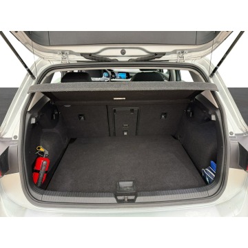Volkswagen Golf  Hatchback 2022,  2.0 diesel - Na sprzedaż za 59 900 zł - Warszawa - zdjęcie 11