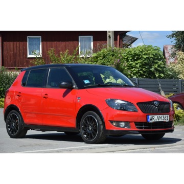 Skoda Fabia  Hatchback 2013,  1.2 benzyna - Na sprzedaż za 18 900 zł - Majdan Sieniawski - zdjęcie 1