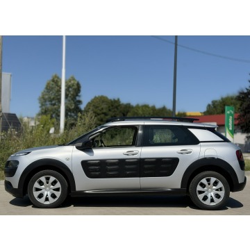 Citroen C4 Cactus  Liftback 2018,  1.2 benzyna - Na sprzedaż za 29 900 zł - Mrągowo - zdjęcie 4
