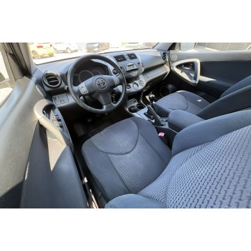 Toyota   SUV 2008,  2.2 diesel - Na sprzedaż za 19 900 zł - Pyzdry - zdjęcie 7