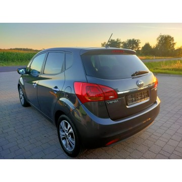 Kia Venga  Hatchback 2017,  1.6 diesel - Na sprzedaż za 40 000 zł - Burzenin - zdjęcie 3