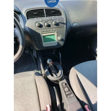 Seat Altea  Hatchback 2004,  1.6 benzyna - Na sprzedaż za 13 900 zł - Chełm - zdjęcie 5