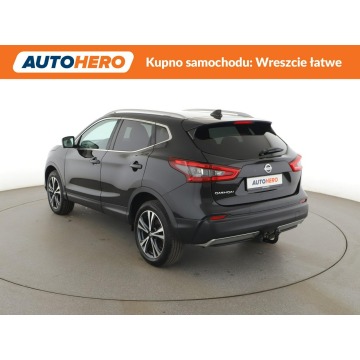 Nissan Qashqai  SUV 2019,  1.3 benzyna - Na sprzedaż za 58 400 zł - Warszawa - zdjęcie 4