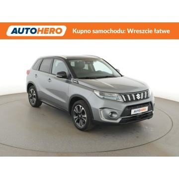 Suzuki Vitara  SUV 2020,  1.4 benzyna - Na sprzedaż za 63 900 zł - Warszawa - zdjęcie 10