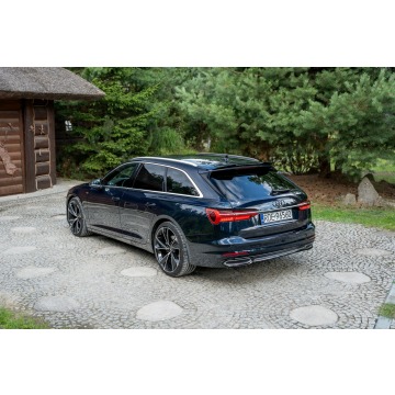 Audi A6  Kombi 2023,  3.0 diesel, automat - Na sprzedaż za 173 777 zł - Ropczyce - zdjęcie 2
