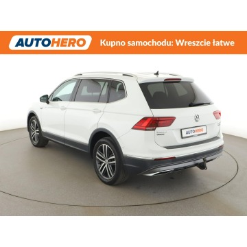 Volkswagen Tiguan Allspace  SUV 2018,  2.0 diesel, automat - Na sprzedaż za 83 400 zł - Warszawa - zdjęcie 4
