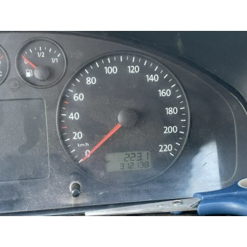 Volkswagen Transporter 2006,  1.9 diesel - Na sprzedaż za 19 900 zł - Wrocław - zdjęcie 8