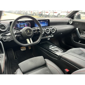 Mercedes - Benz CLA-klasa  Sedan/Limuzyna 2025,  1.3 benzyna, automat - Na sprzedaż za 169 900 zł - Jawczyce - zdjęcie 12