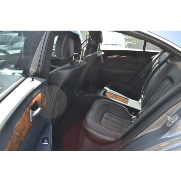 Mercedes - Benz CLS-klasa  Sedan/Limuzyna 2013,  4.7 benzyna, automat - Na sprzedaż za 75 900 zł - Częstochowa - zdjęcie 7