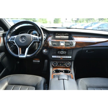 Mercedes - Benz CLS-klasa  Sedan/Limuzyna 2013,  4.7 benzyna, automat - Na sprzedaż za 75 900 zł - Częstochowa - zdjęcie 9