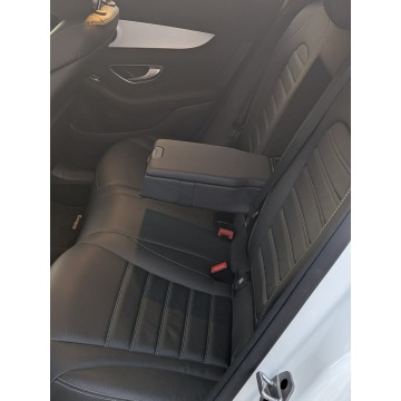 Mercedes - Benz EQC-klasa  SUV 2022 elektryczny, automat - Na sprzedaż za 172 897 zł - Kraków - zdjęcie 9